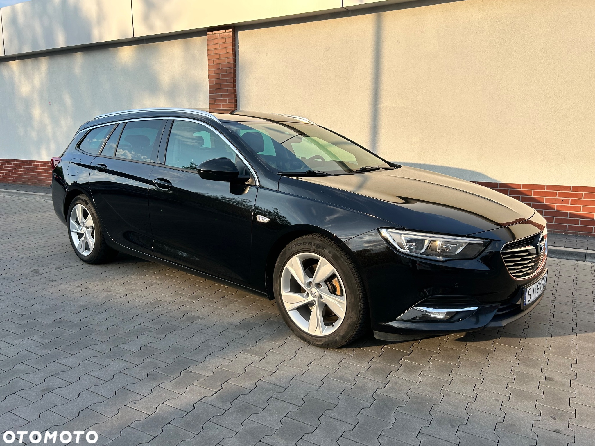 Opel Insignia 2.0 CDTI automatik Business Innovation - 11