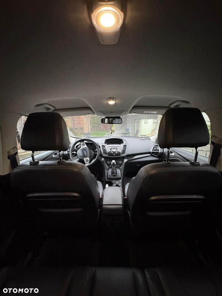 Ford Kuga 2.0 TDCi 4WD Titanium - 5