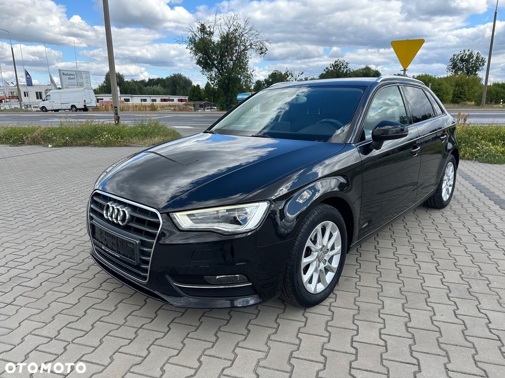 Audi A3 ver-1-4-tfsi-attraction - 1