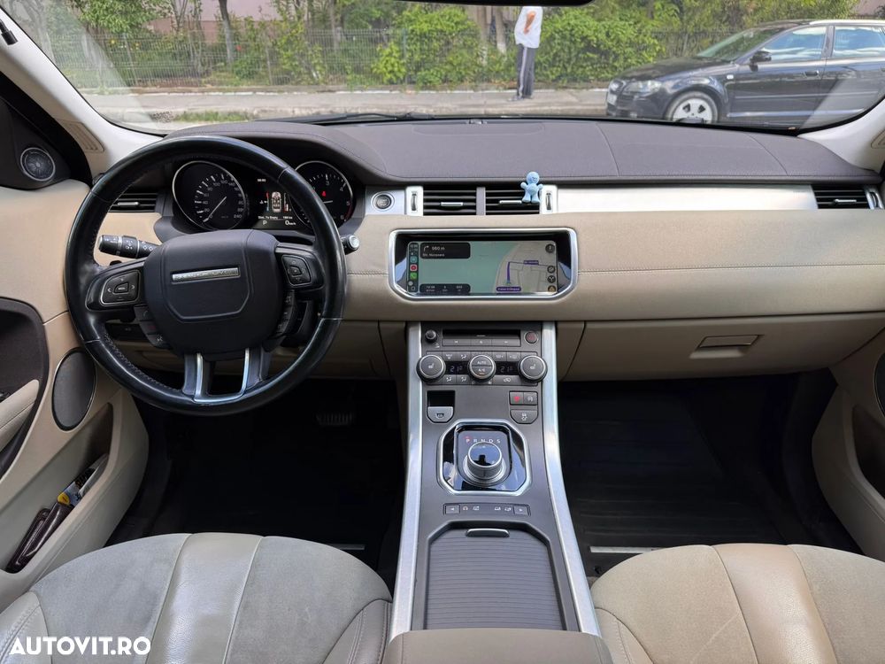 Land Rover Range Rover Evoque - 13