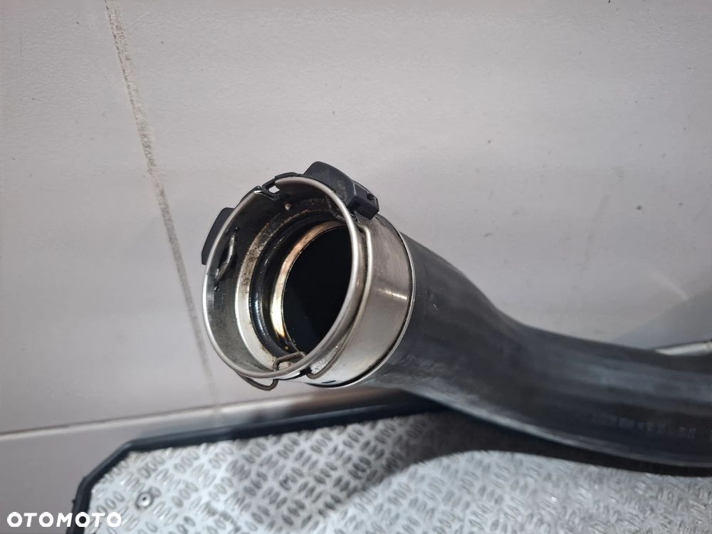 Rura przewód powietrza intercoolera Renault Clio IV 2019 rok lift 0,9 TCE ne 144604208R - 2