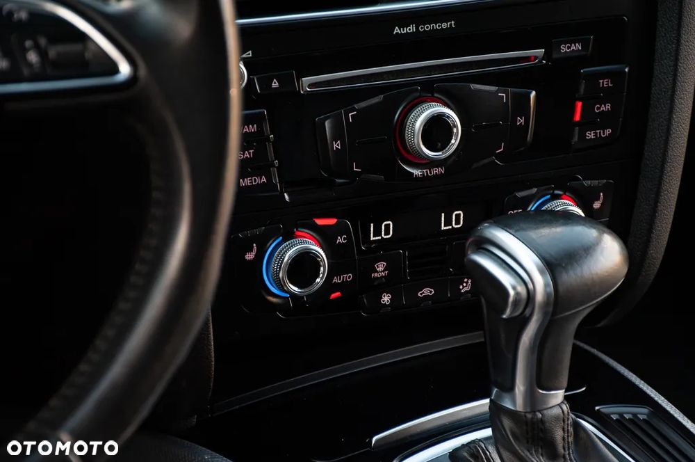 Audi A5 ver-2-0-tfsi-quattro-s-tronic - 32