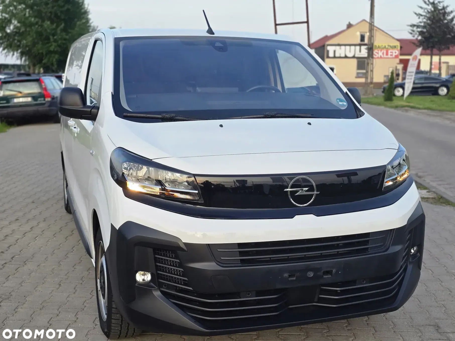 Opel Vivaro Kasten - 3