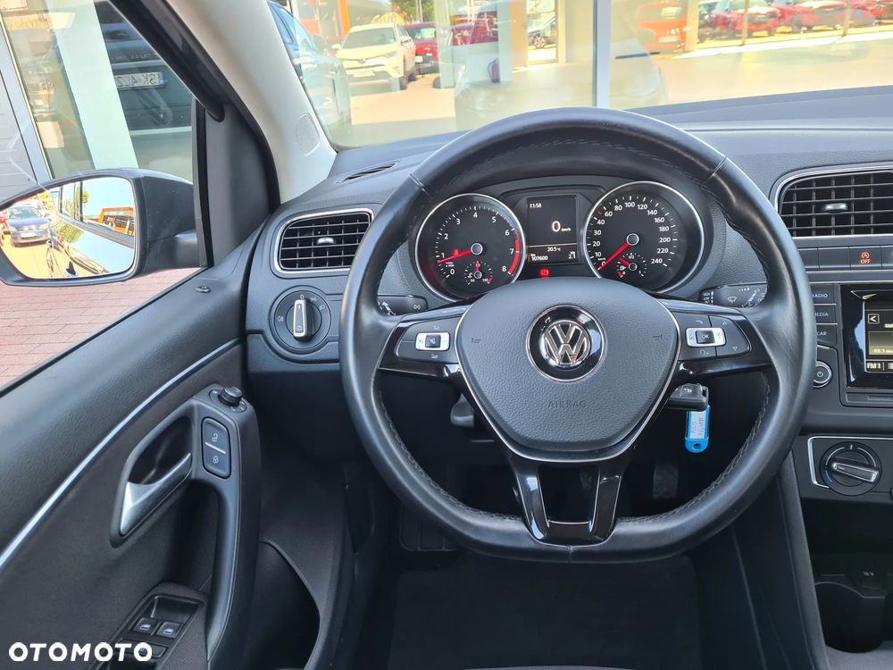 Volkswagen Polo 1.2 TSI BMT Comfortline - 13