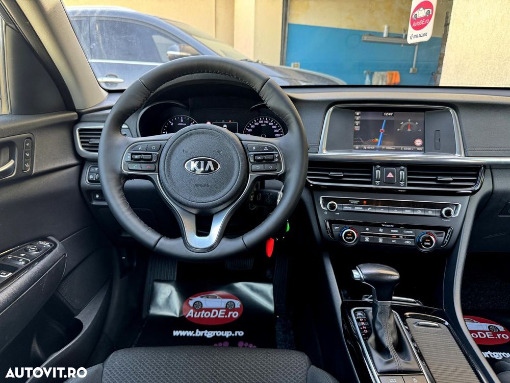 Kia Optima - 10