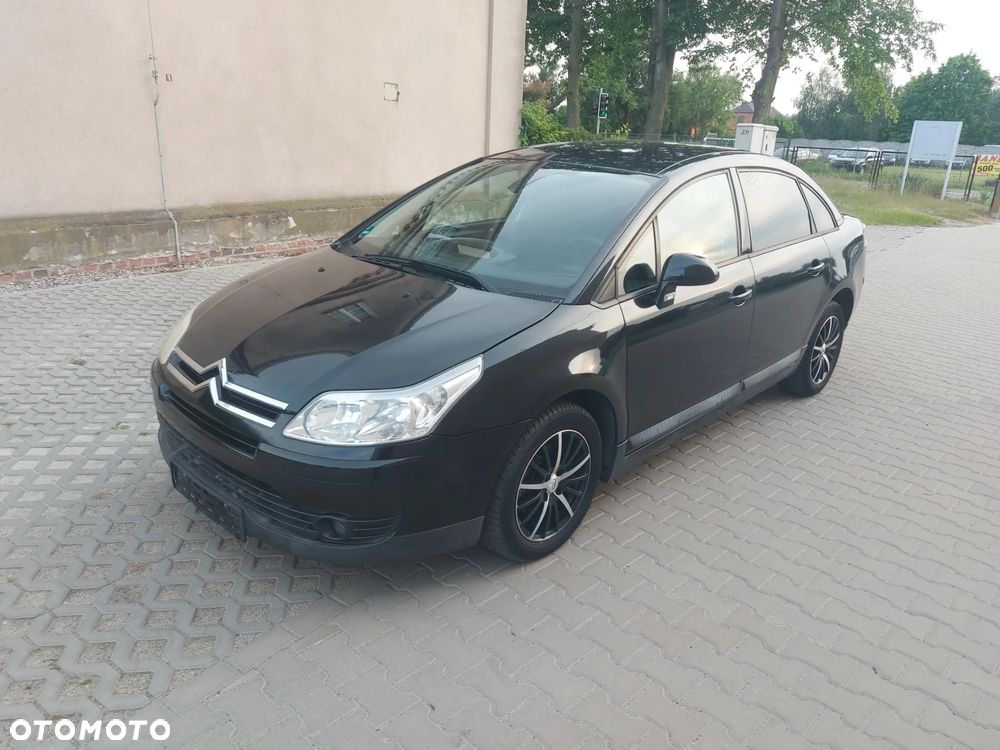 Citroën C4 HDi 110 FAP Tonic - 1