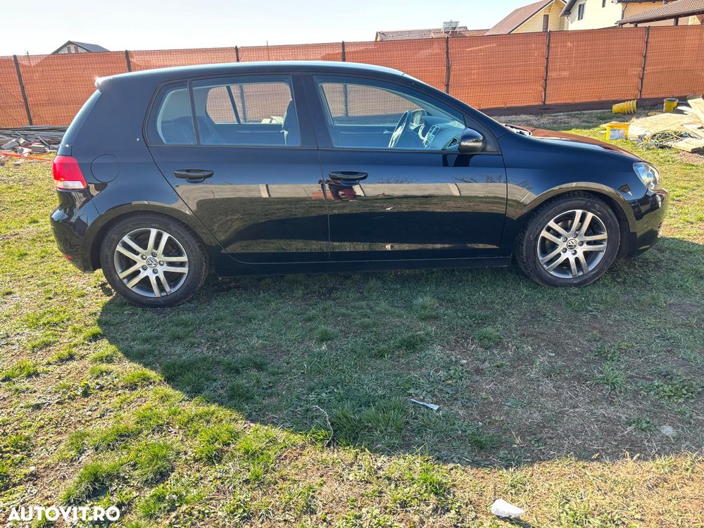 Volkswagen Golf - 14