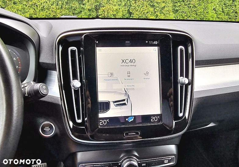 Volvo XC 40 B4 B DKG Ultimate Dark - 37