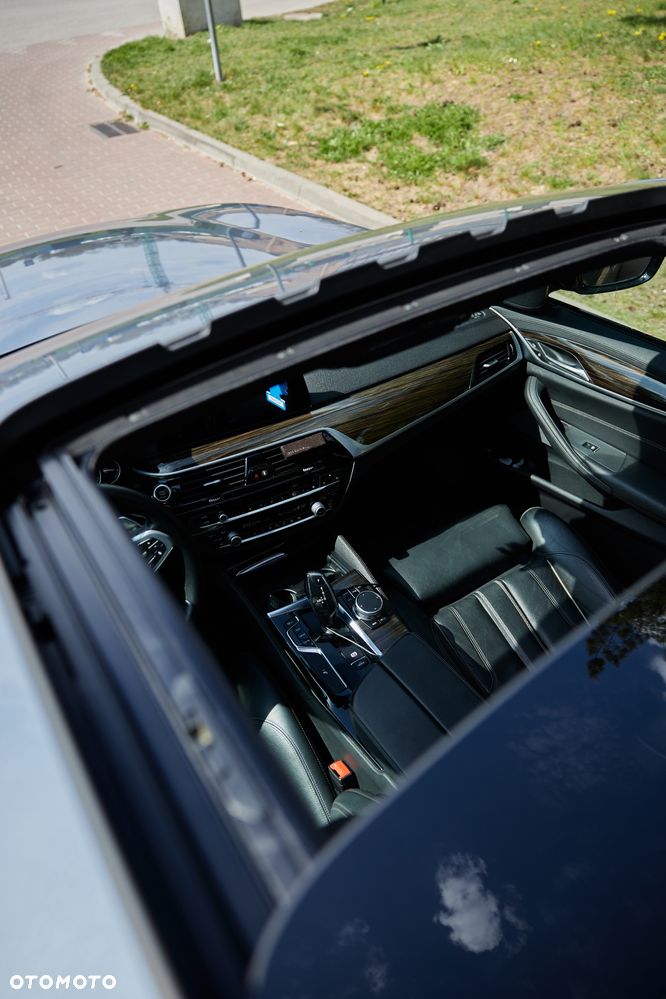 BMW Seria 5 540i xDrive M Sport sport - 12