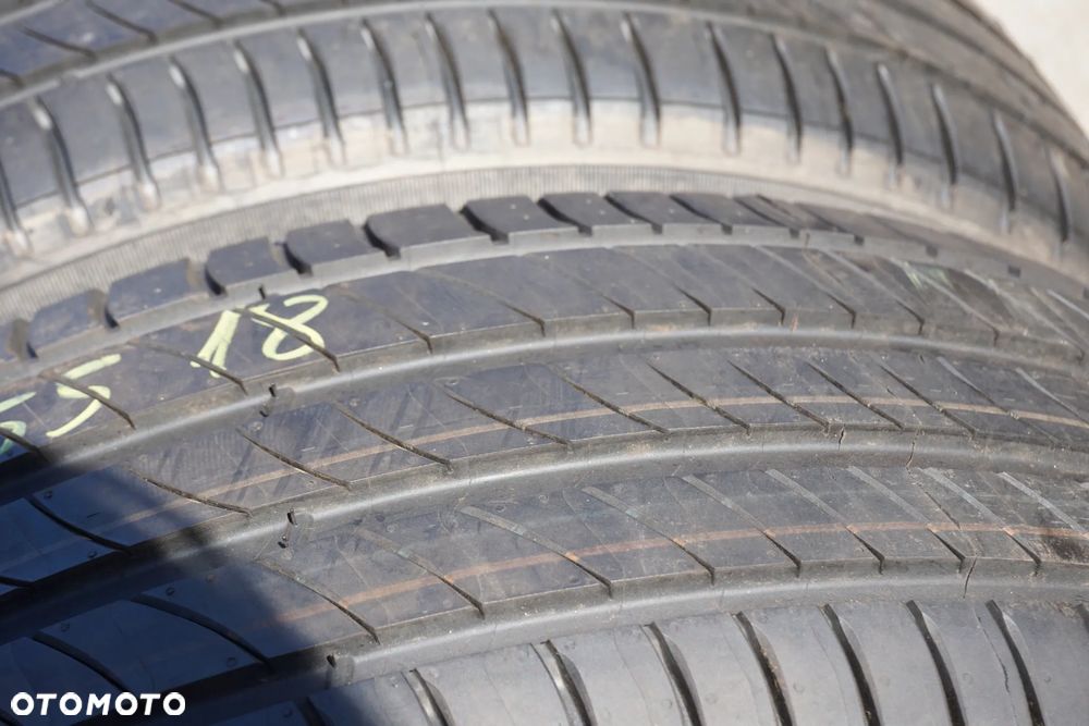 Michelin Primacy 4 235 55 18 demo - 5
