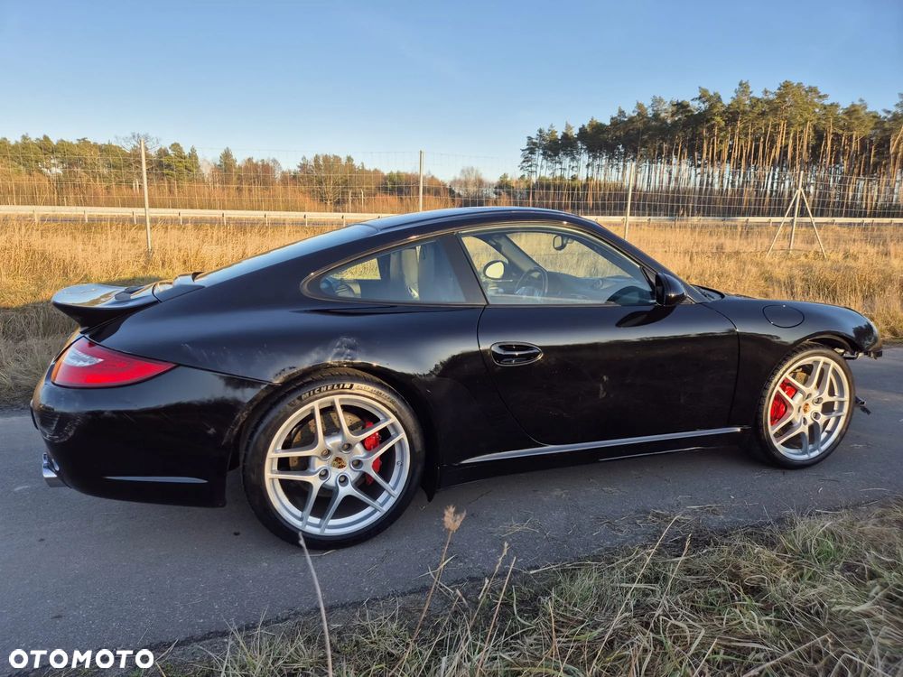 Porsche 911 Carrera S PDK - 25