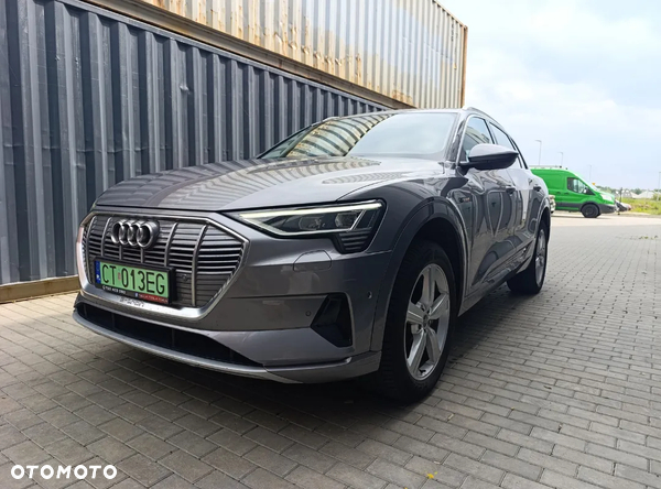 Audi e-tron