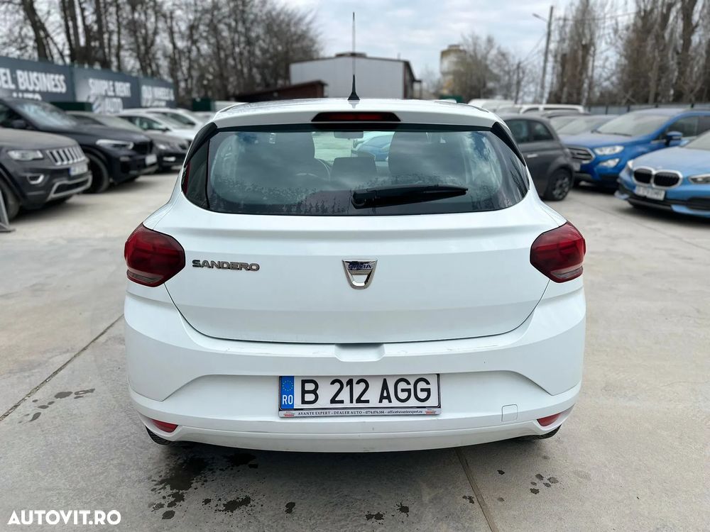 Dacia Sandero - 6