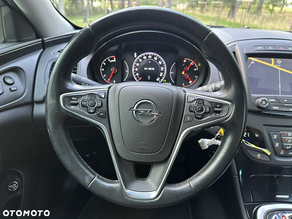 Opel Insignia - 38