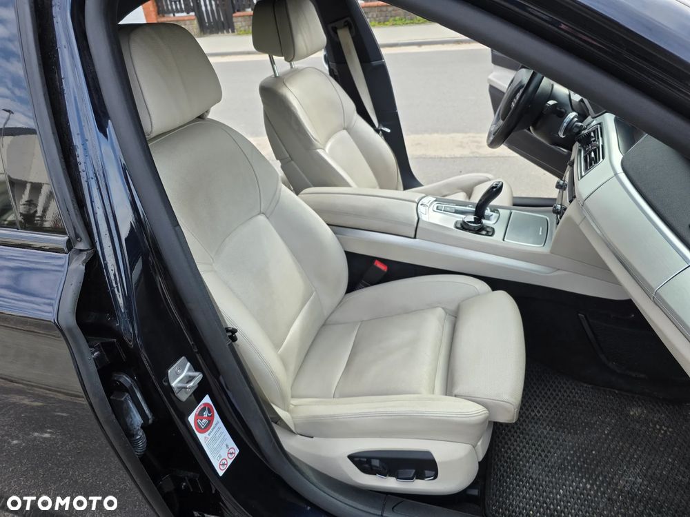 BMW Seria 7 730d xDrive - 17
