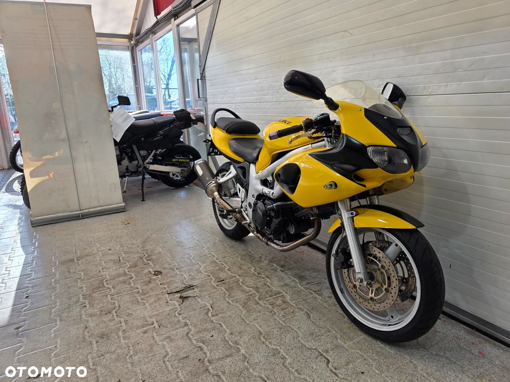 Suzuki SV - 12
