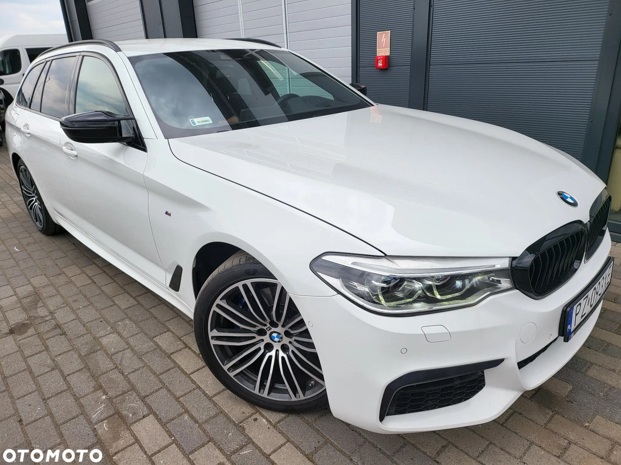 BMW Seria 5 - 23