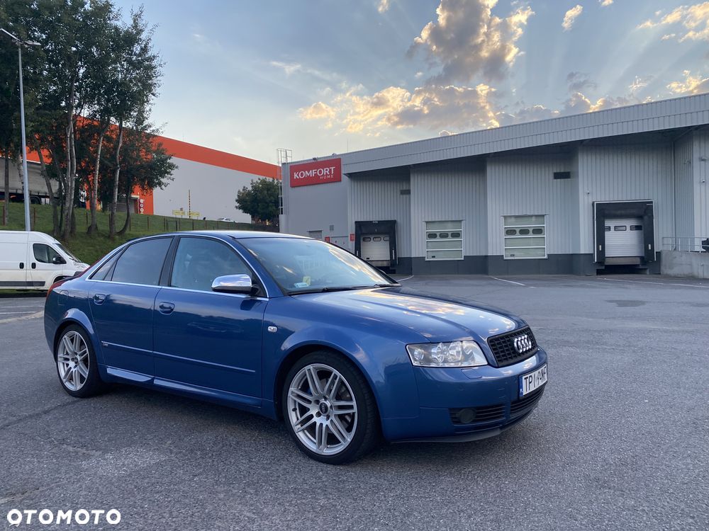 Audi A4 - 5