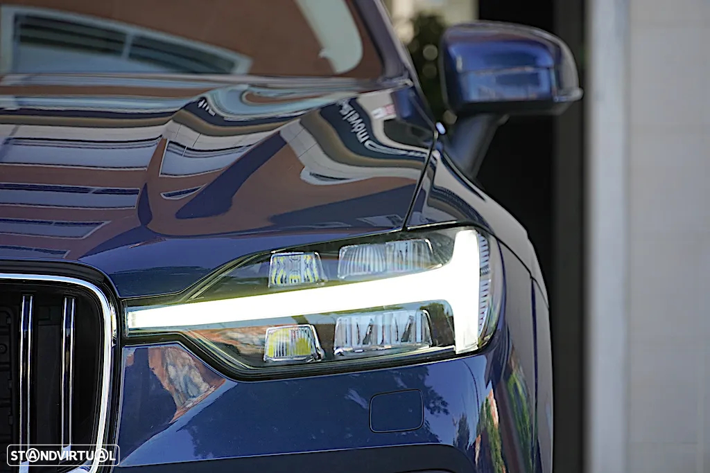 Volvo XC 60 2.0 T8 PHEV Plus Bright AWD - 8