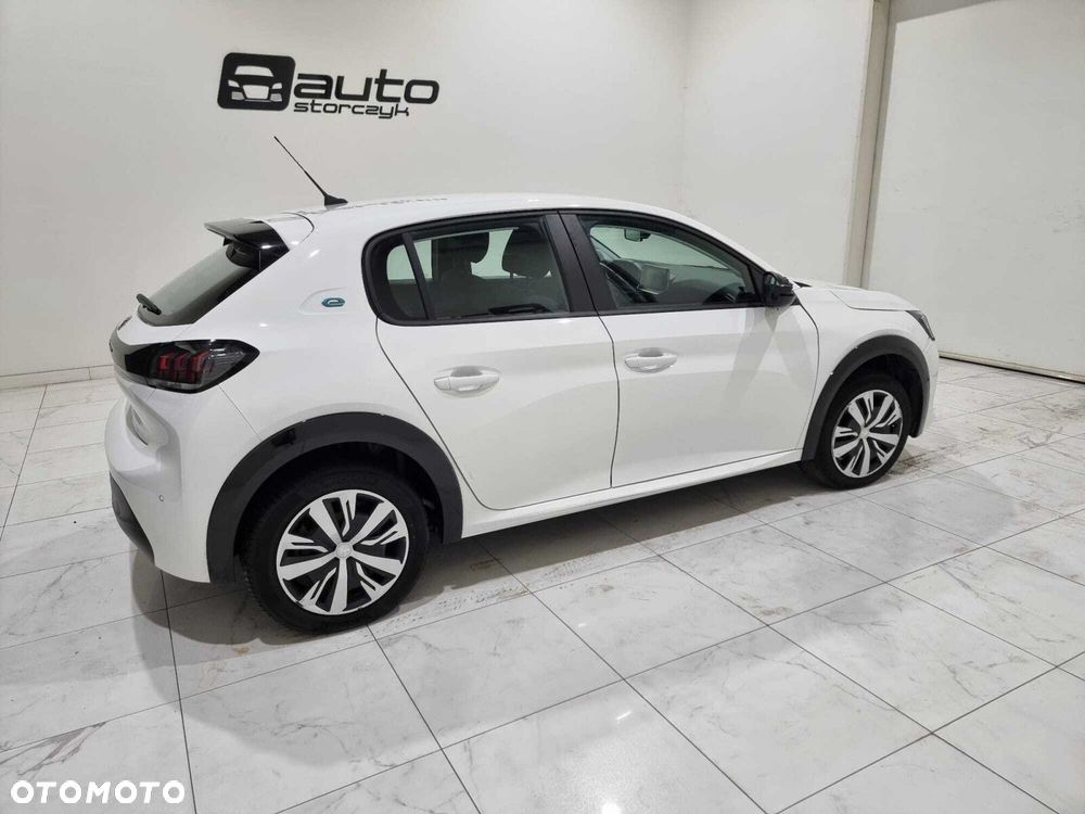 Peugeot 208 - 2