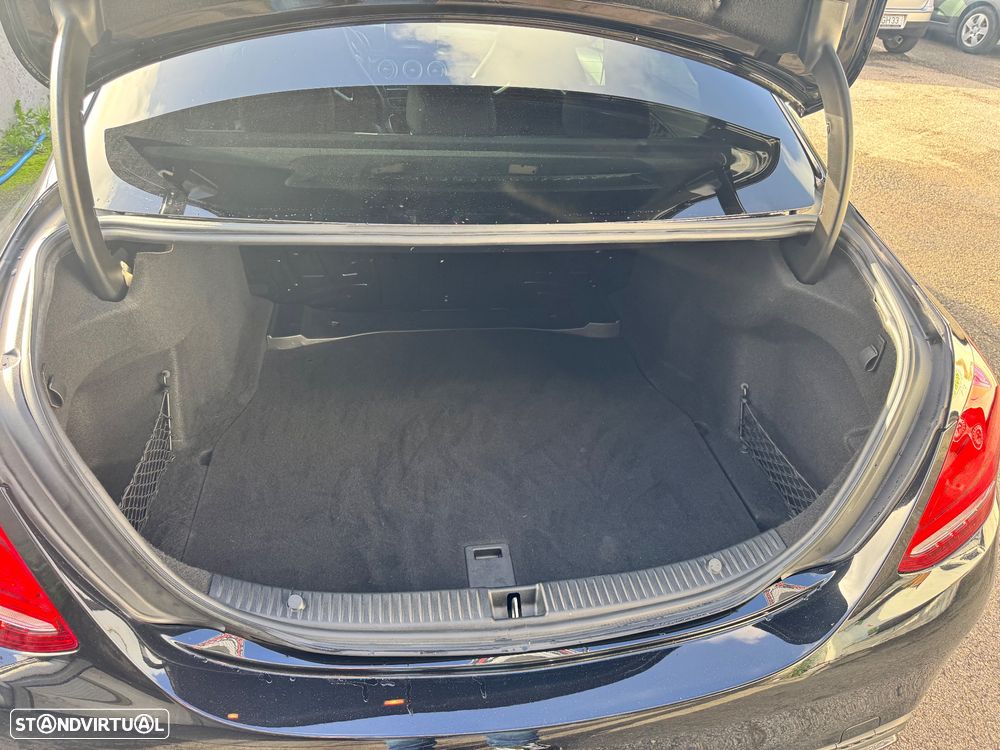 Mercedes-Benz C 63 AMG S - 11