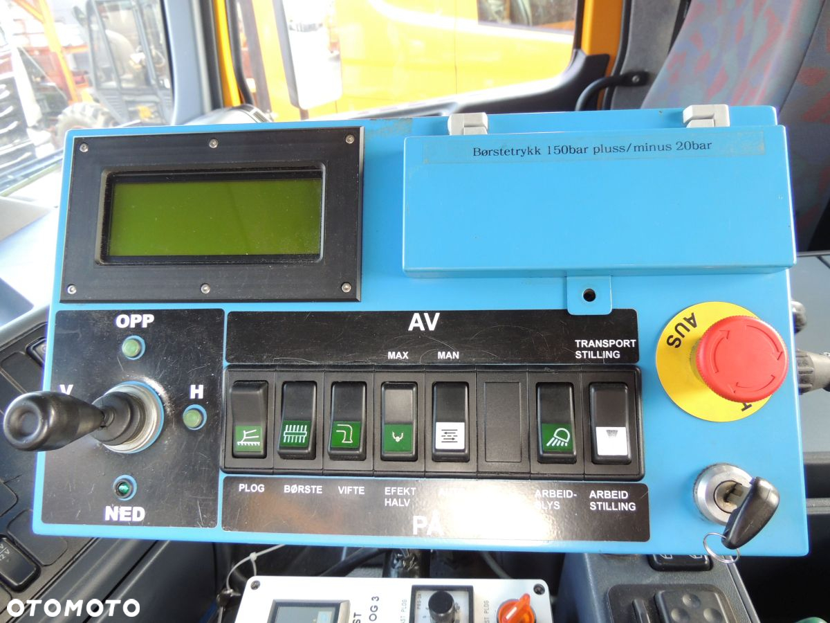 Inny Zamiatarka Vammas SB 3600H , Pługa Overaasen ER6 2008rok - 30