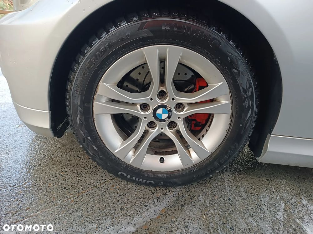 BMW Seria 3 320d Efficient Dynamics - 10