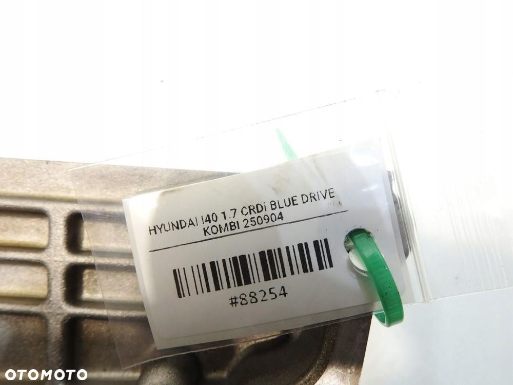OBUDOWA OSŁONA ROZRZĄDU HYUNDAI I40 1.7 CRDI - 4