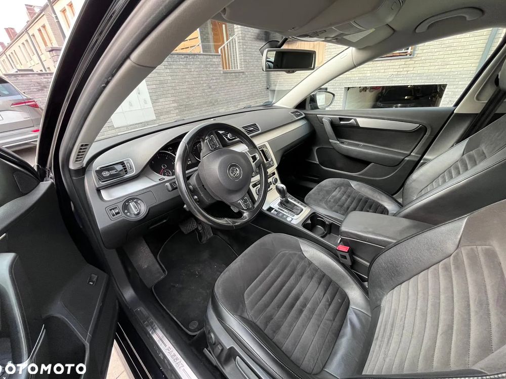 Volkswagen Passat 2.0 TDI 4Mot Highline DSG - 1