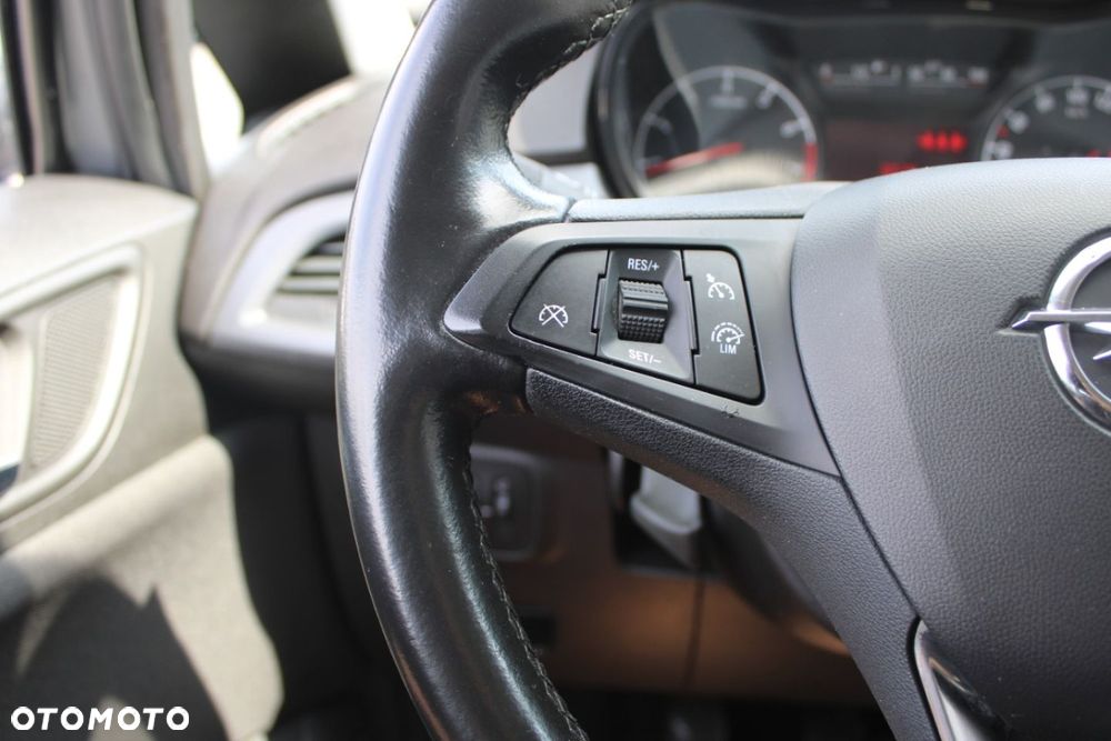 Opel Corsa - 35