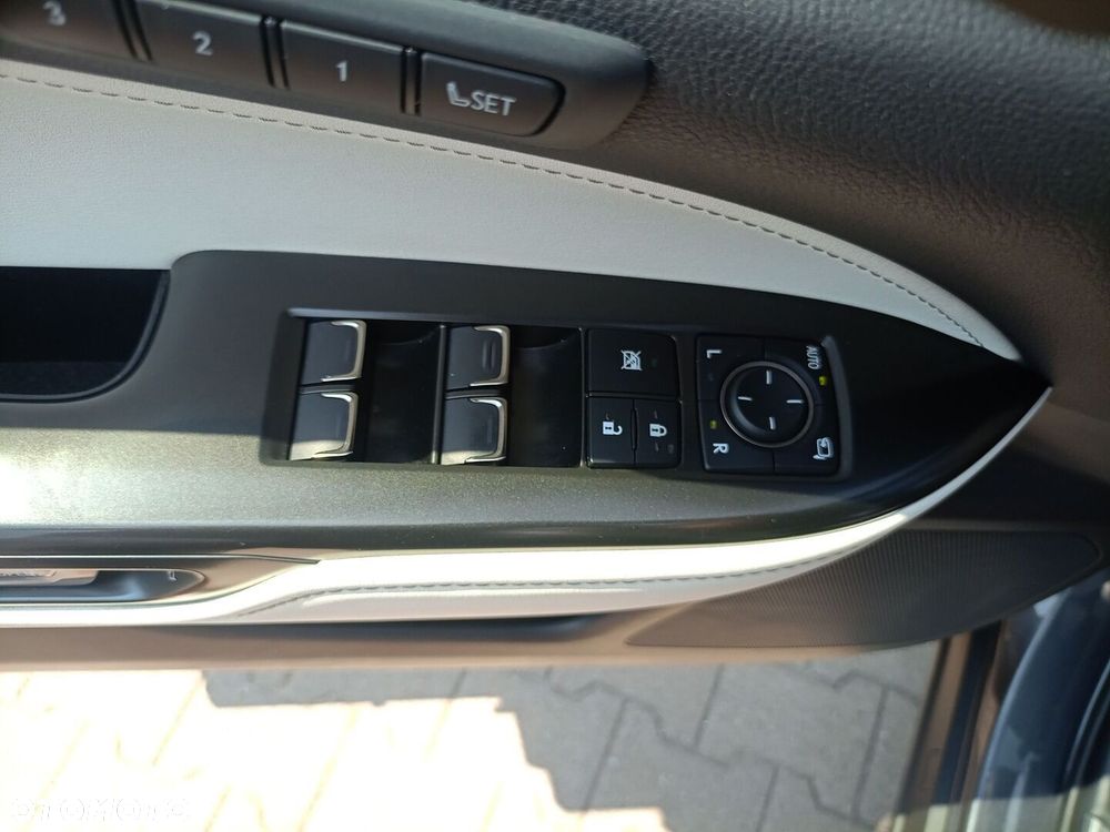 Lexus NX 350h F Sport AWD - 12