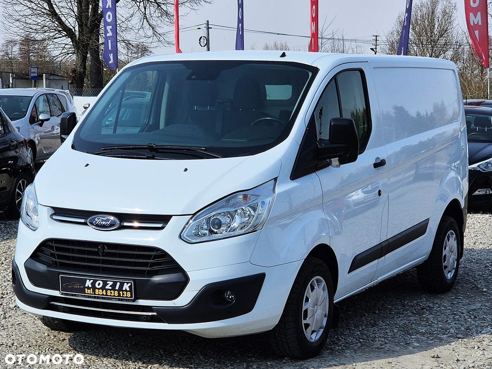 Ford TRANSIT CUSTOM - 1