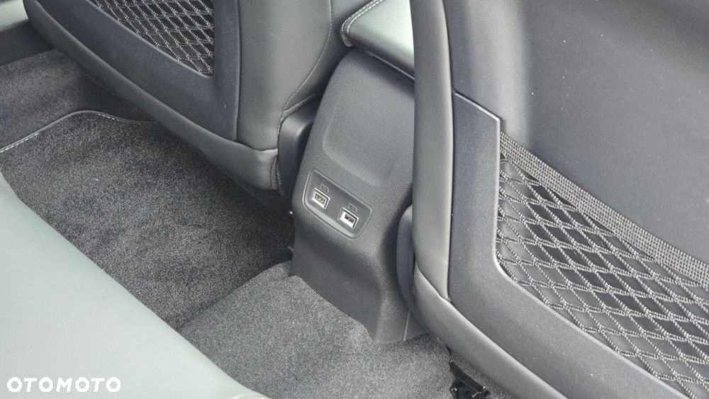 Peugeot 2008 - 28
