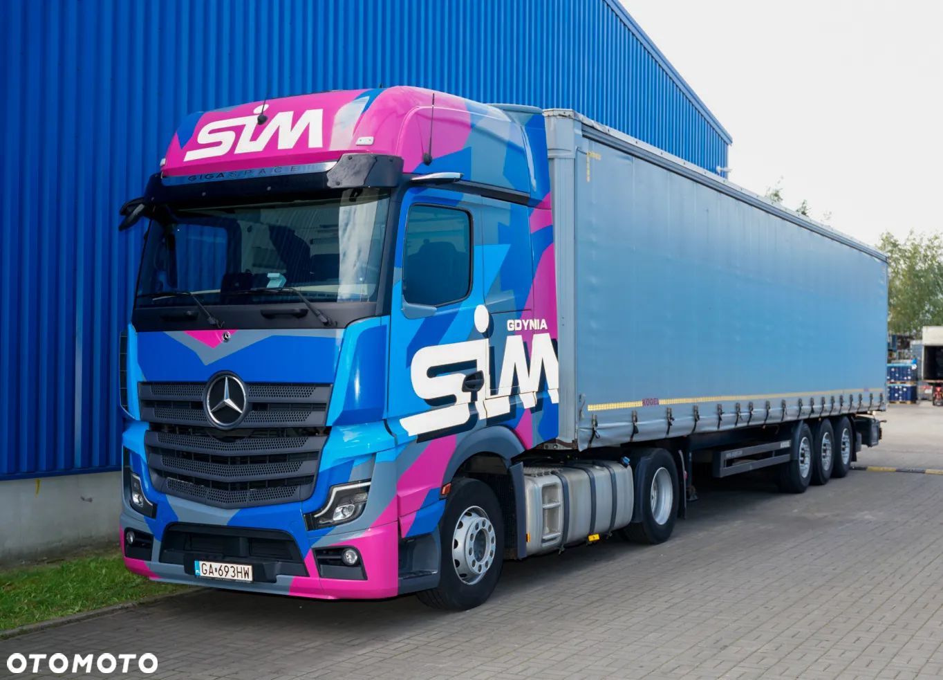 Mercedes-Benz Actros - 1