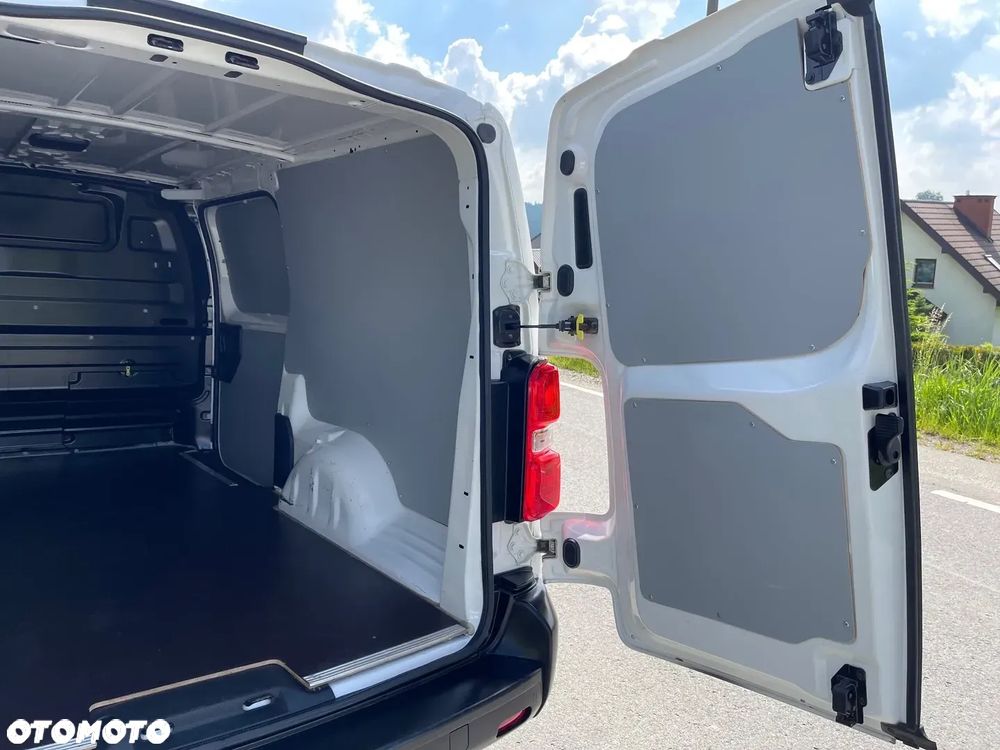 Opel Vivaro - 22