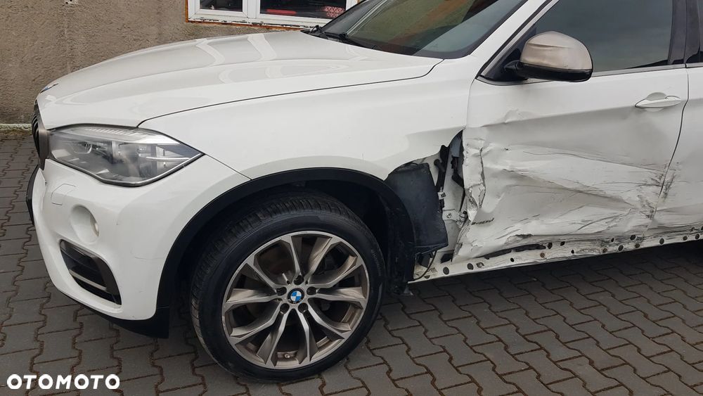 BMW X6 xDrive40d - 10