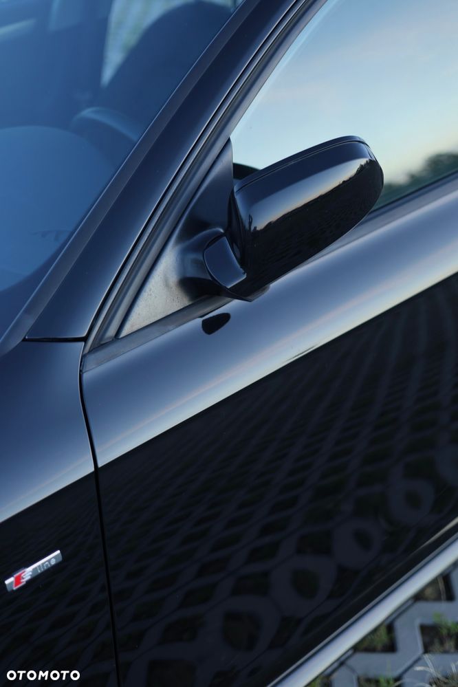 Audi A4 Avant 2.0 TDI clean diesel Multitronic - 29