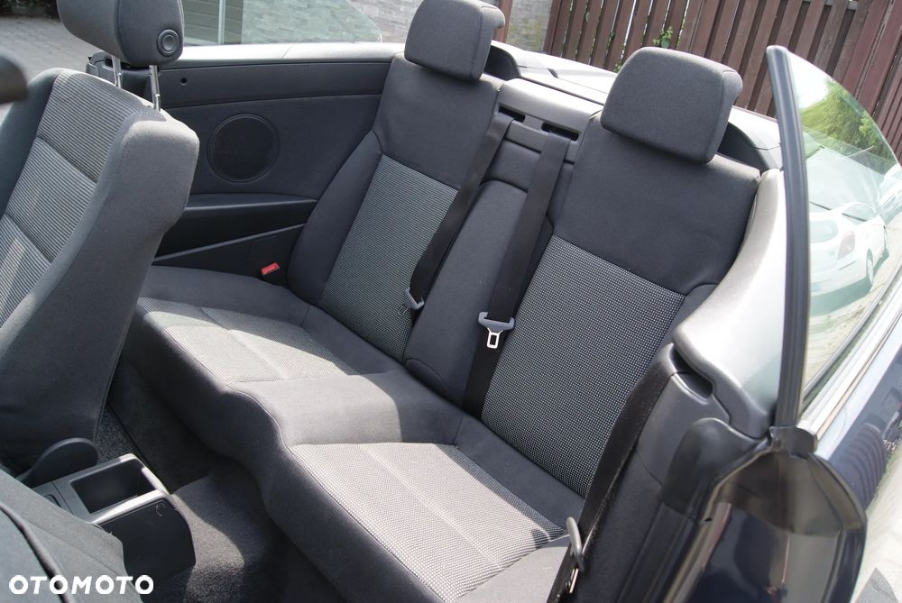 Opel Astra 1.9 CDTI DPF Sport - 11