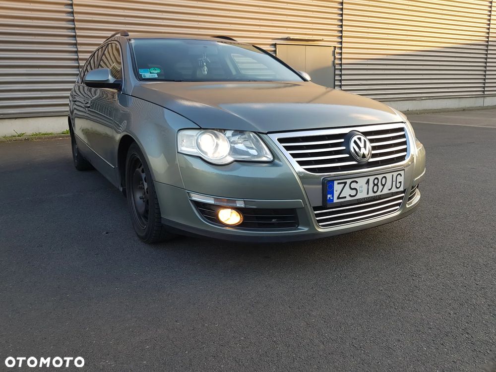 Volkswagen Passat 2.0 TDI DPF Comfortline DSG - 11