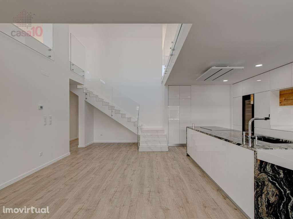 Vende-se apartamento T4 de luxo com terraço no Montijo - Grande imagem: 4/15