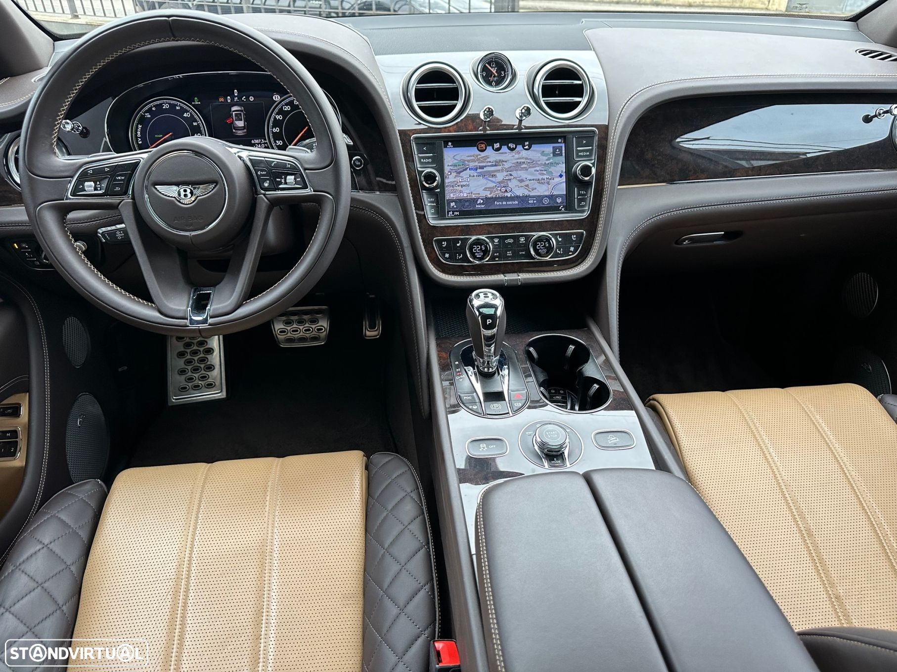 Bentley Bentayga Hybrid - 26