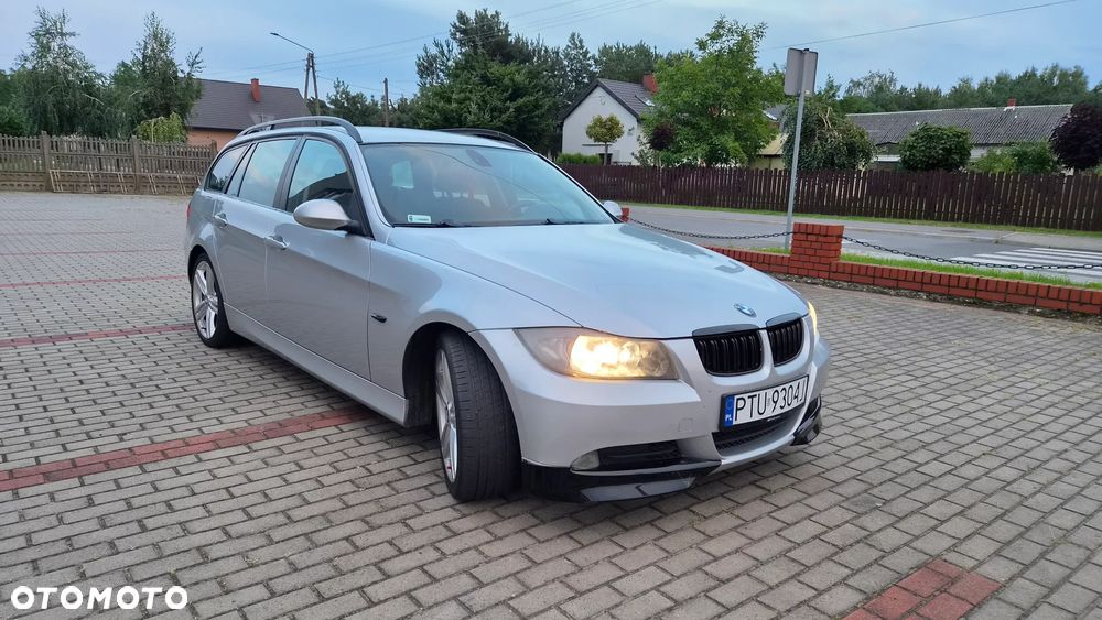 BMW Seria 3 318d - 2