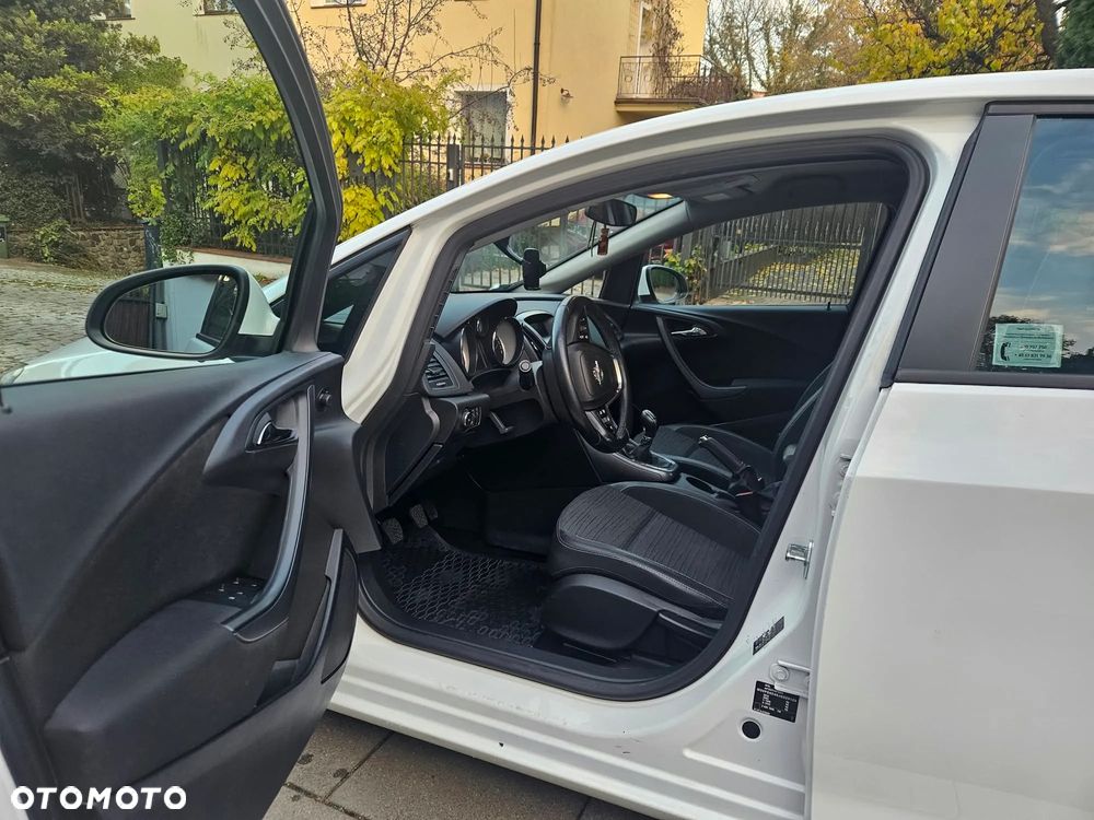 Opel Astra - 13