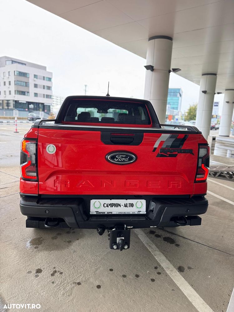 Ford Raptor - 8