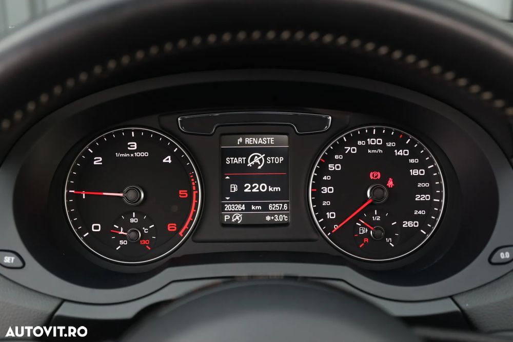 Audi Q3 2.0 TDI Quattro S tronic sport - 19