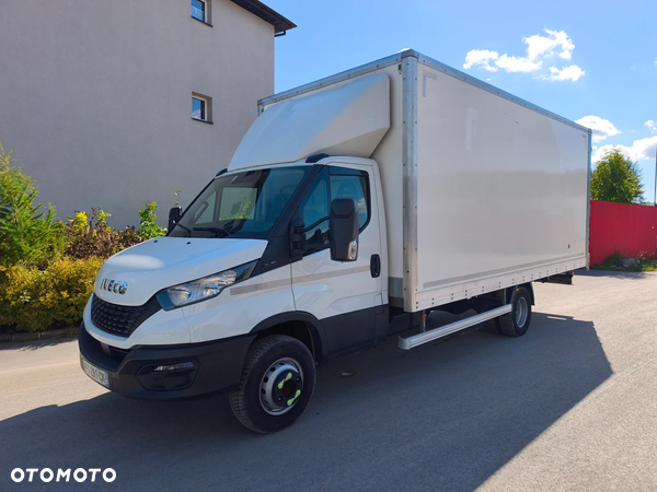 Iveco DAILY 70C18 KONTENER 5,5M obsługa silnika nowy rozrząd