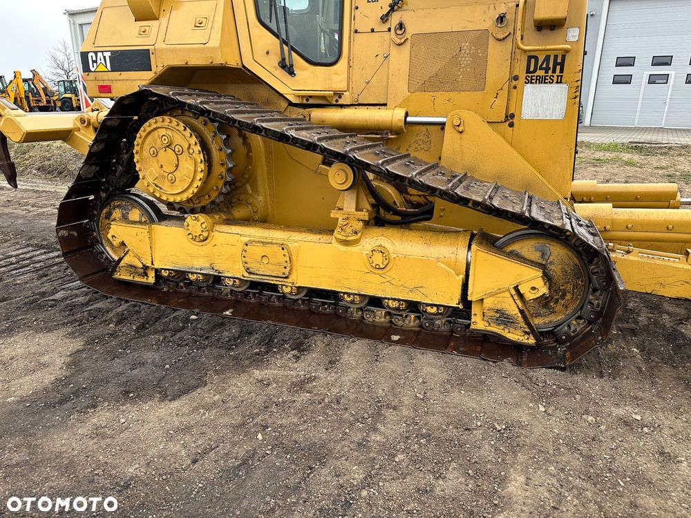 Caterpillar D4H LGP 7100 mth Riper - 4