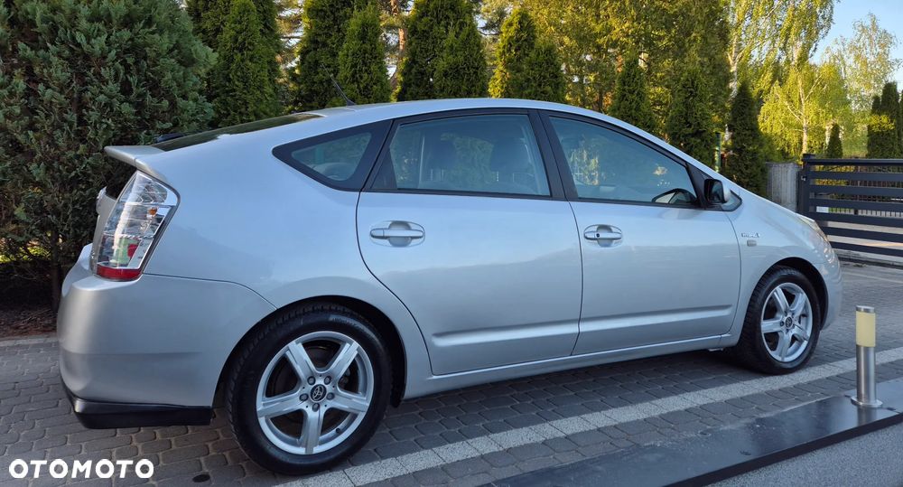Toyota Prius 1.5 VVT-i Sol (nav) - 6