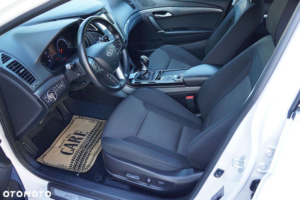 Hyundai i40 - 13