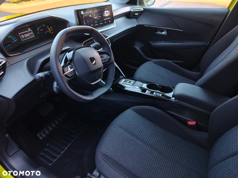Peugeot 208 1.2 mHEV Business e-DCS6 - 13